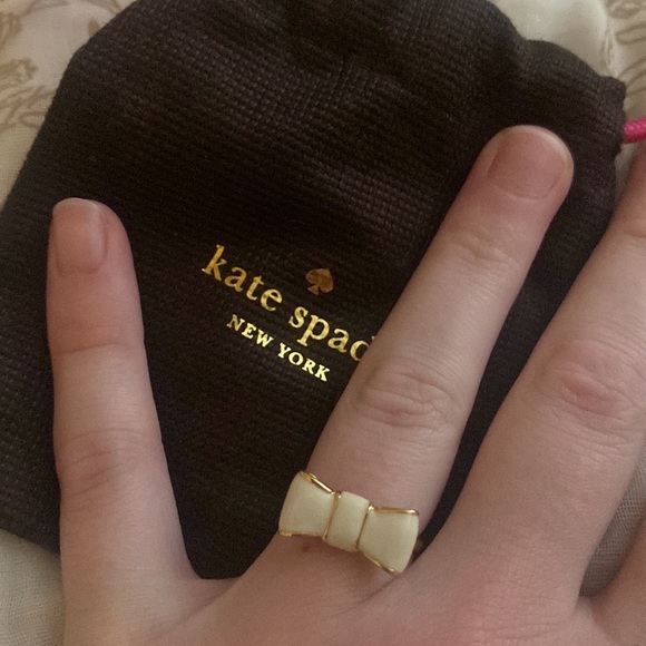 Kate Spade bow ring - Picture 2 of 3